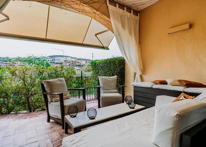 Apartmán In Mit Moeblierter Terrasse By Interhome