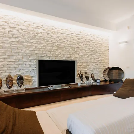 דירה In Mit Moeblierter Terrasse By Interhome