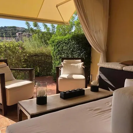 דירה In Mit Moeblierter Terrasse By Interhome