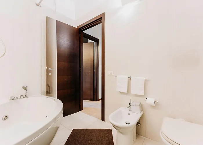 Apartamento In Mit Moeblierter Terrasse By Interhome