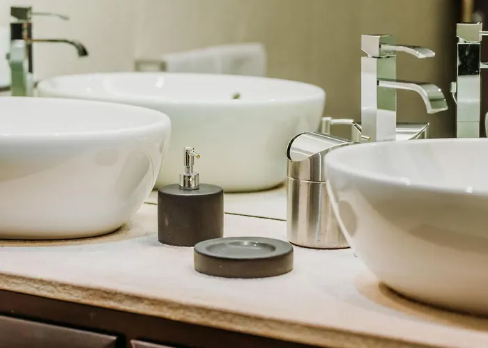 דירה In Mit Moeblierter Terrasse By Interhome וילסימיוס